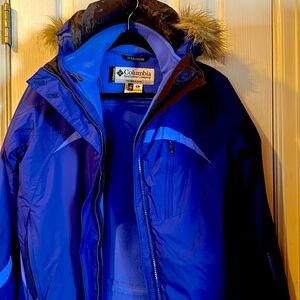 Columbia Vintage Colombia Ski Wear with fur hood